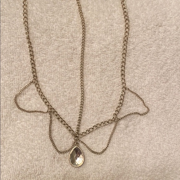 Headpiece - Picture 1 of 1